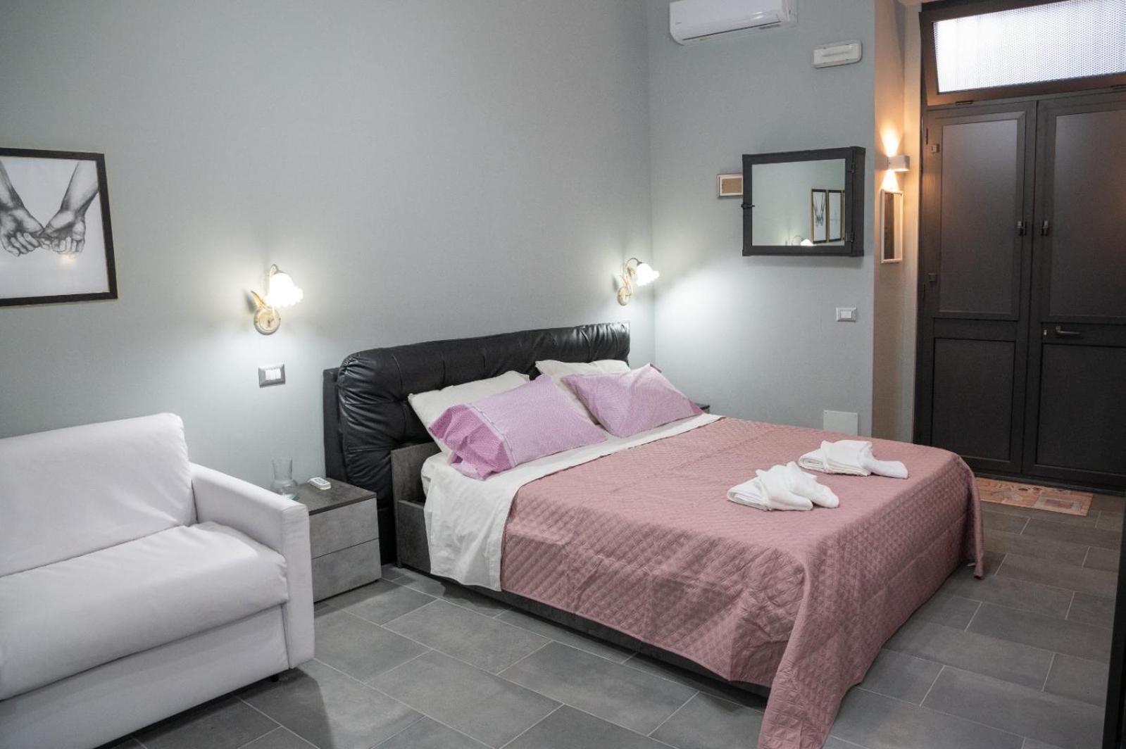 Queen'S Apartament Catania Exterior photo