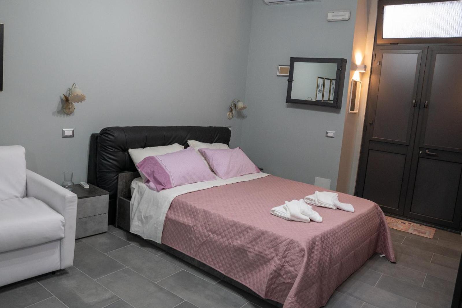 Queen'S Apartament Catania Exterior photo